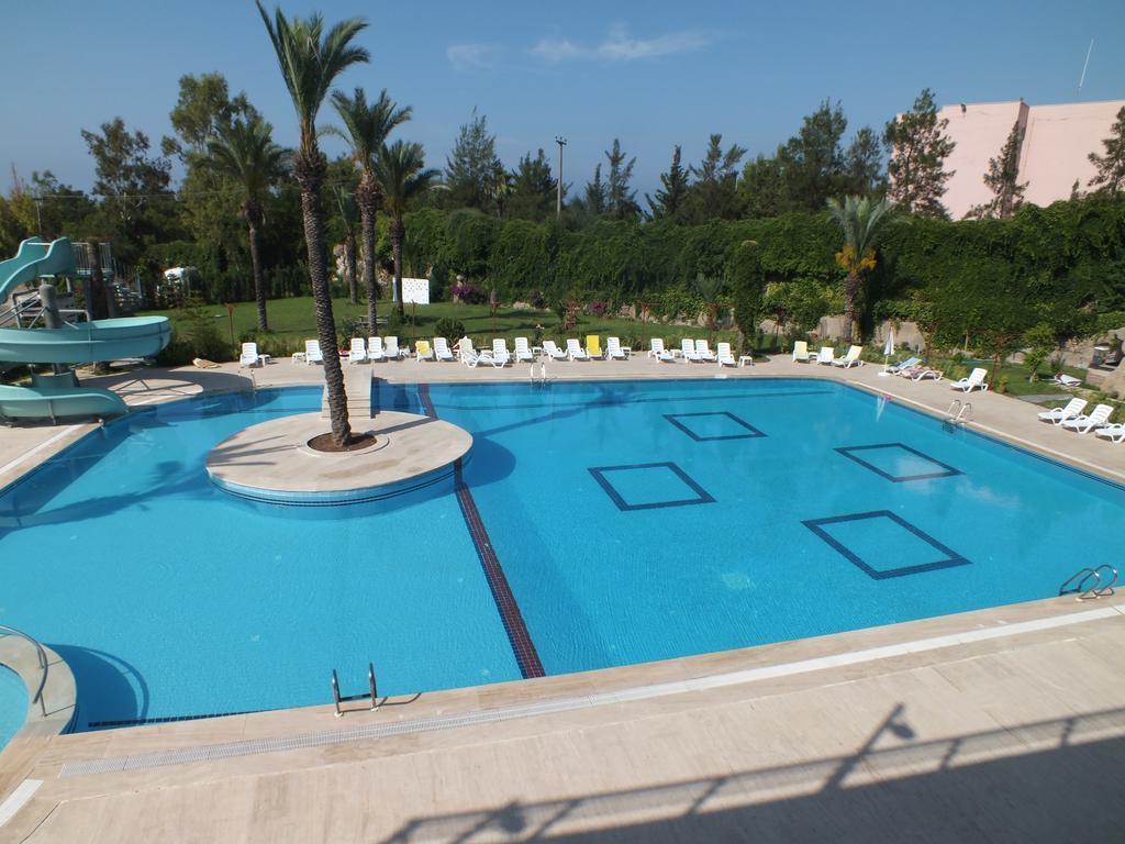 Hotel Suix Lara Antalya Exterior foto